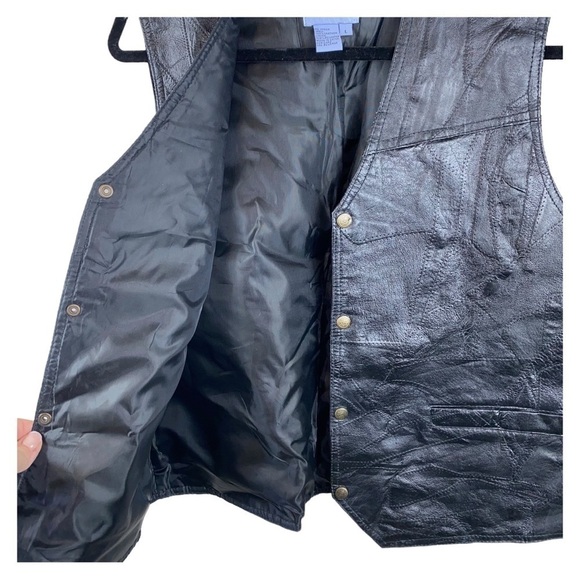Vintage Men's Patchwork Style Black Leather Snap Front Vest Sz‎ Large - Picture 4 of 8